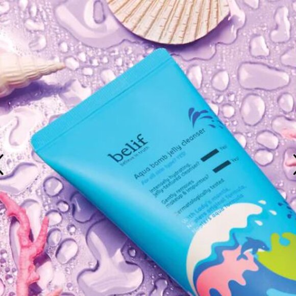 Belif Aqua Bomb Hydrating Jelly Cleanser - Picture 3 of 10